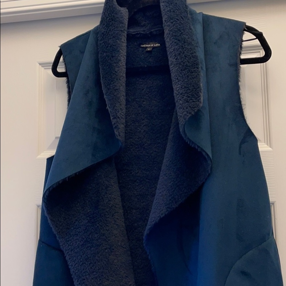 Velvet fur lines vest